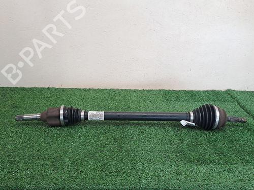 Used Right front driveshaft Right front driveshaft CITROËN C4 CACTUS 1.2 VTi 82 (82 hp) 30068105 30068105