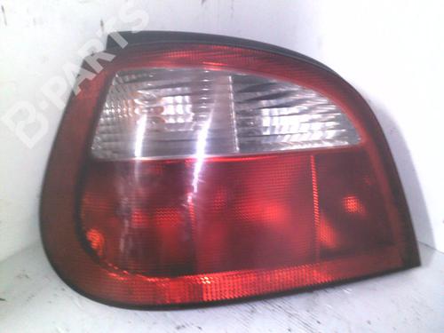 Used Left taillight RENAULT MEGANE I (BA0/1_) 1.4 16V (BA0D, BA1H, BA0W, BA10) (95 hp) 11399687