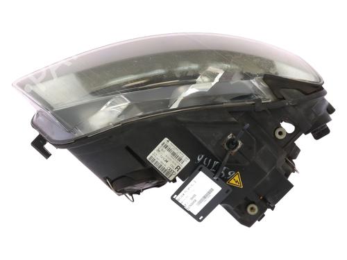 Right headlight AUDI A3 (8P1) 1.9 TDI | BP31046015C29