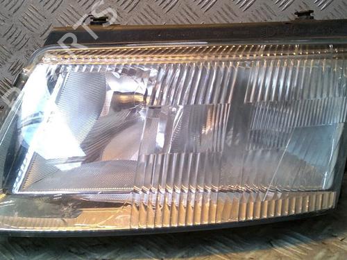 Used Left headlight VW PASSAT B5 (3B2) 1.9 TDI (110 hp) 30070842