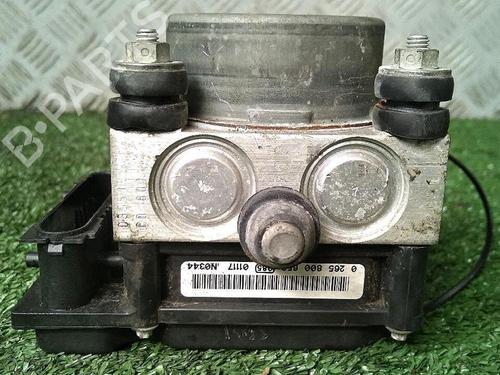 ABS Bremseaggregat RENAULT CLIO II (BB_, CB_) 1.2 (BB0A, BB0F, BB10, BB1K, BB28, BB2D, BB2H, CB0A,... (58 hp) 30074128