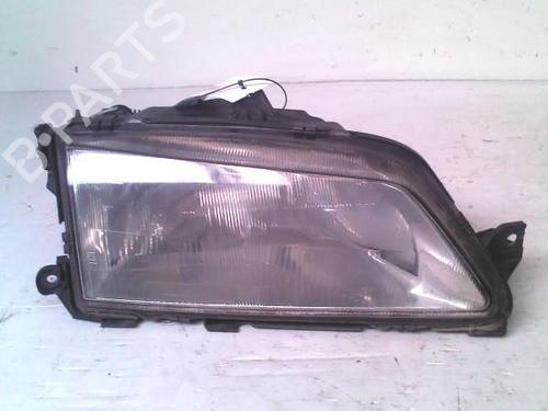 Used Right headlight Right headlight PEUGEOT 306 Hatchback (7A, 7C, N3, N5) [1993-2003] 30075226 30075226
