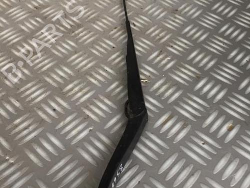 front-windshield-wiper-arm-dacia-sandero-2008-29950735 main image