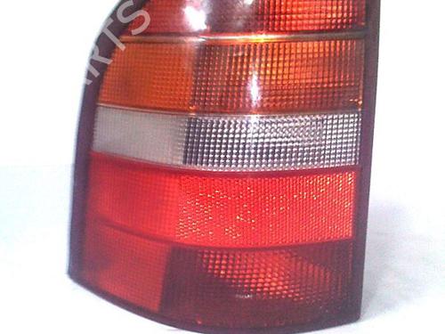 Used Left taillight FORD MONDEO I Turnier (BNP) [1993-1996]  29952127