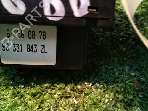 Steering column stalk PEUGEOT 306 Hatchback (7A, 7C, N3, N5) 2.0 HDI 90 | BP30071679I23