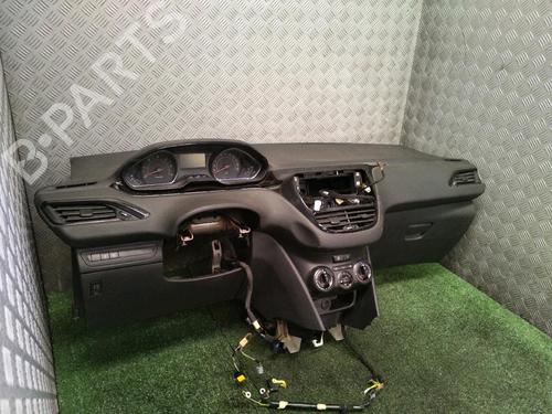 Dashboard PEUGEOT 208 I (CA_, CC_) 1.6 HDi | BP18710241C46 