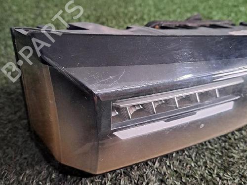 Venstre baglygte bagklap PEUGEOT 308 SW III (FC_, FJ_, FR_, F4_, FN_) PureTech 130 (FRHNSL, FRHNST) (131 hp) 29947312