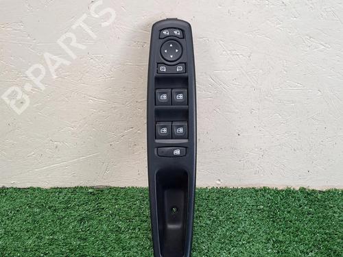 Used Left front window switch RENAULT MEGANE III Grandtour (KZ0/1) 1.5 dCi (KZ09, KZ0D, KZ1G, KZ29, KZ14, KZ1W, KZ10, KZ1F,... (110 hp) 29136578