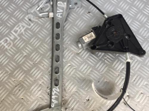 Used Front right window mechanism Front right window mechanism PEUGEOT 108 1.2 (82 hp) 30072777 30072777