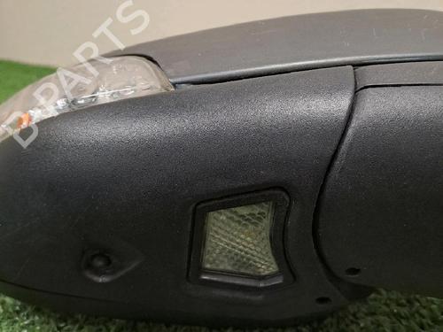 Right mirror VOLVO V50 (545) 2.0 D | BP24303136C27 