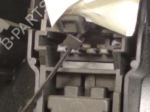 Used Right taillight Right taillight RENAULT LAGUNA I (B56_, 556_) [1993-2002] 30065995 30065995