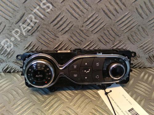 Used Climate control Climate control 30065810 30065810