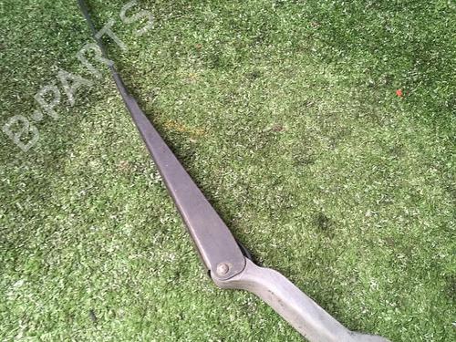 Used Front windshield wiper arm RENAULT CLIO II (BB_, CB_) 1.2 (BB0A, BB0F, BB10, BB1K, BB28, BB2D, BB2H, CB0A,... (58 hp) 29951048