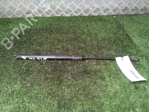 Tailgate lift support VW GOLF PLUS V (5M1, 521) 1.9 TDI | BP29951222C138