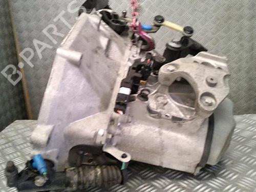 Used Gearbox PEUGEOT 208 I (CA_, CC_) 1.2 PureTech 82 (82 hp) 30073920
