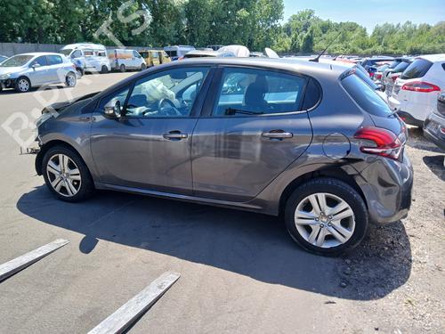 Used Parts PEUGEOT 208 I (CA_, CC_) 1.2 PureTech 82 4717641
