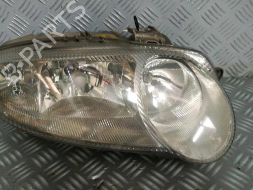 Right headlight ALFA ROMEO 147 (937_) 1.6 16V T.SPARK (937.AXA1A, 937.AXB1A, 937.BXB1A) | BP30074592C29