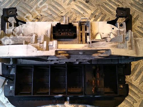 Used Climate control VW POLO (6N2) 1.9 D (64 hp) 30070657