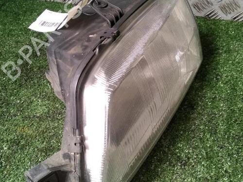 Left headlight PEUGEOT 306 Hatchback (7A, 7C, N3, N5) 1.9 D | BP30072001C28