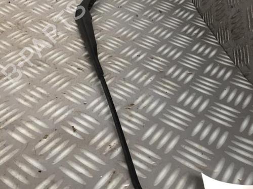 Used Front windshield wiper arm Front windshield wiper arm DACIA SANDERO 1.4 MPI LPG (72 hp) 29950864 29950864