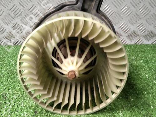 Used Heater blower motor Heater blower motor PEUGEOT 306 Hatchback (7A, 7C, N3, N5) 1.4 (75 hp) 30071428 30071428