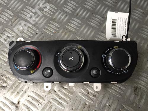 Used Climate control RENAULT CLIO IV (BH_) 1.2 16V (73 hp) 11404487