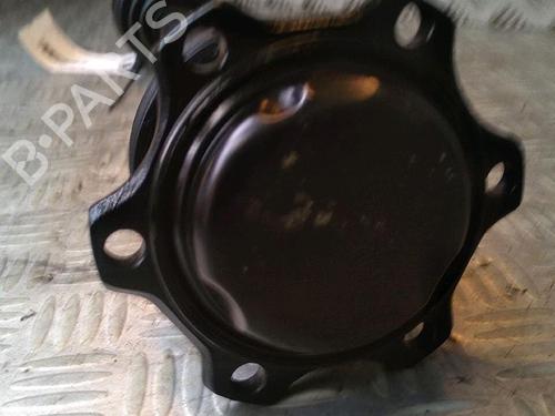 Used Left front driveshaft AUDI 80 B3 Saloon (893, 894, 8A2) 1.8 S (90 hp) 29947564