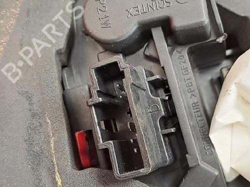 Right taillight PEUGEOT 206 Hatchback (2A/C) 1.4 HDi eco 70 | BP29947078C35