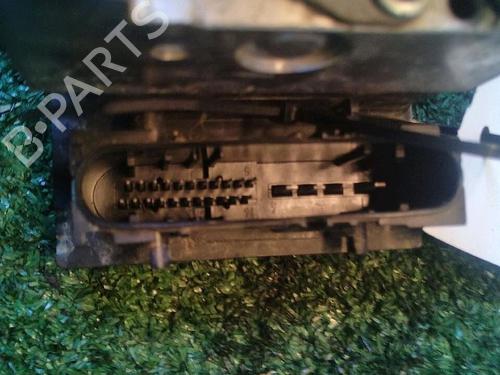 Used ABS pump RENAULT CLIO III (BR0/1, CR0/1) 1.5 dCi (75 hp) 30071721