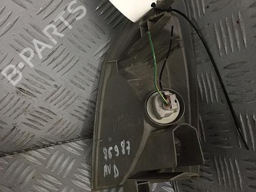 Used Right front indicator Right front indicator NISSAN X-TRAIL I (T30) 2.2 Di 4x4 (114 hp) 30065057 30065057