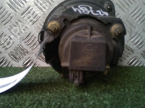 Used Left front fog light RENAULT CLIO II (BB_, CB_) 1.9 D (B/CB0E, BB0J) (64 hp) 29951426
