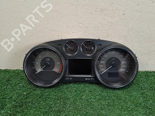 Used Instrument cluster PEUGEOT RCZ 2.0 HDi (163 hp) 33006137