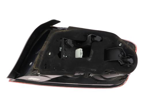 Used Left taillight Left taillight PEUGEOT 407 (6D_) 1.6 HDi 110 (6D9HZC, 6D9HYC) (109 hp) 33564790 33564790