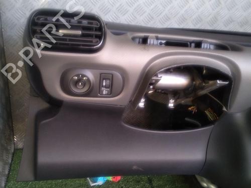 Dashboard CITROËN C4 CACTUS 1.2 VTi 82 | BP30068064C46 