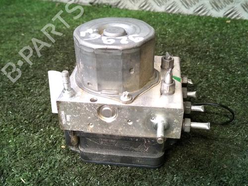 Used ABS pump DACIA DUSTER (HS_) 1.5 dCi (109 hp) 17158163