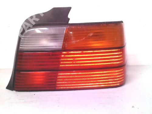 Achterlicht rechts BMW 3 (E36) 325 td (115 hp) 11399392