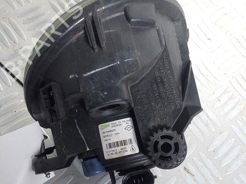 Used Right front fog light RENAULT TWINGO II (CN0_) 1.2 16V (CN0K, CN0V, CN0A) (76 hp) 30068693