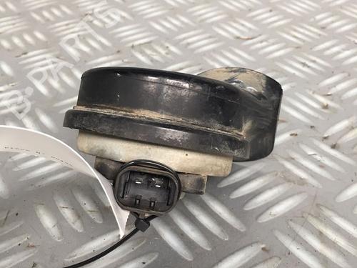 Used Horn OPEL ZAFIRA / ZAFIRA FAMILY B (A05) 1.7 CDTI (M75) (125 hp) 30069102