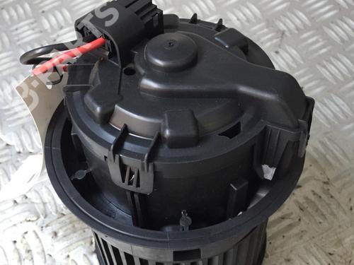 Heater blower motor PEUGEOT 208 I (CA_, CC_) 1.4 HDi | BP11404929M62 