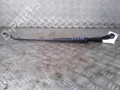 Used Front windshield wiper arm PEUGEOT 307 (3A/C) 2.0 HDi 90 (90 hp) 14546857