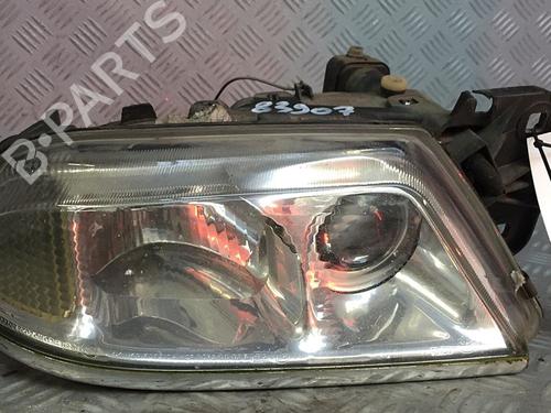 Lyskaster høyre ALFA ROMEO 166 (936_) 2.4 JTD (936A2A__) (136 hp) 29947618