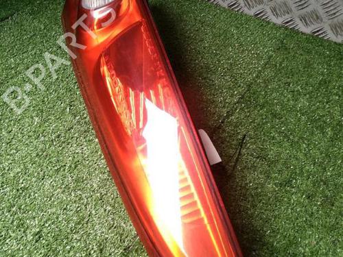 Right taillight FORD FIESTA V (JH_, JD_) 1.4 TDCi | BP30071476C35