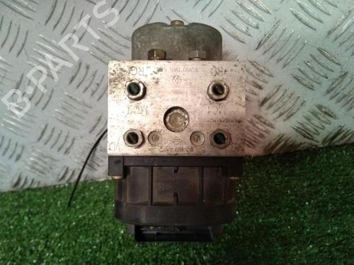 Used ABS pump ABS pump RENAULT CLIO II (BB_, CB_) 1.4 16V (B/CB0L) (95 hp) 30073515 30073515