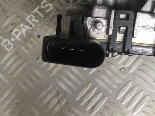 Used Front wiper motor FORD FIESTA V (JH_, JD_) 1.4 TDCi (68 hp) 29952381