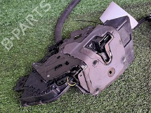 front-right-lock-jaguar-xe-x760-2015-29946822 main image