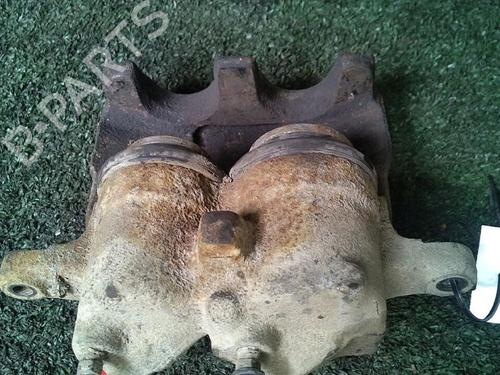 Used Right front brake caliper PEUGEOT BOXER Van (230L) 2.5 D (86 hp) 30067035