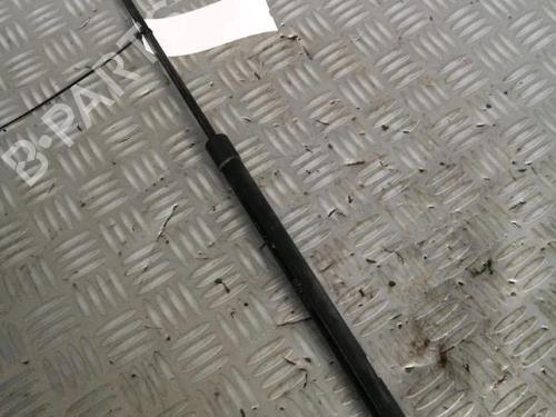 Used Tailgate lift support Tailgate lift support HYUNDAI i30 (FD) 1.6 CRDi (90 hp) 30072496 30072496