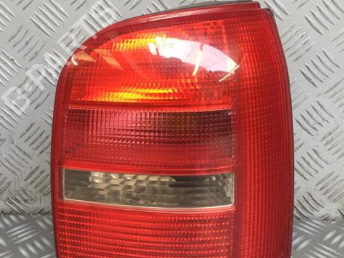 Used Right taillight Right taillight AUDI A4 B5 Avant (8D5) 1.9 TDI (110 hp) 30075855 30075855