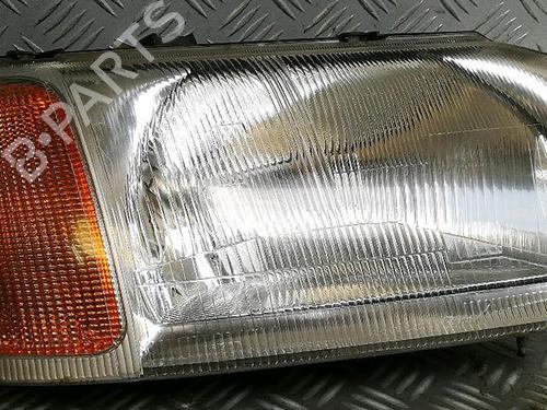 Used Right headlight LAND ROVER FREELANDER I (L314) 2.0 DI 4x4 (98 hp) 30065335