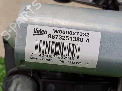 Ruitenwissermotor achter PEUGEOT 208 I (CA_, CC_) 1.2 PureTech 82 (82 hp) 30068454